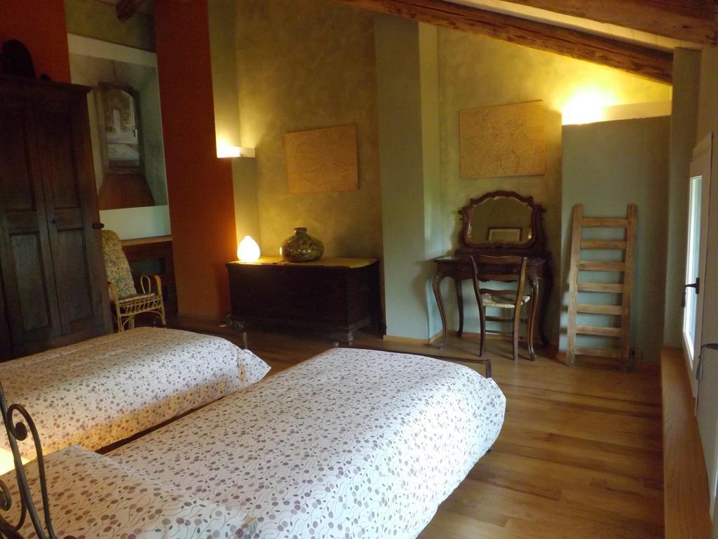 Guest House Cascina Belsito Biella Pokój zdjęcie